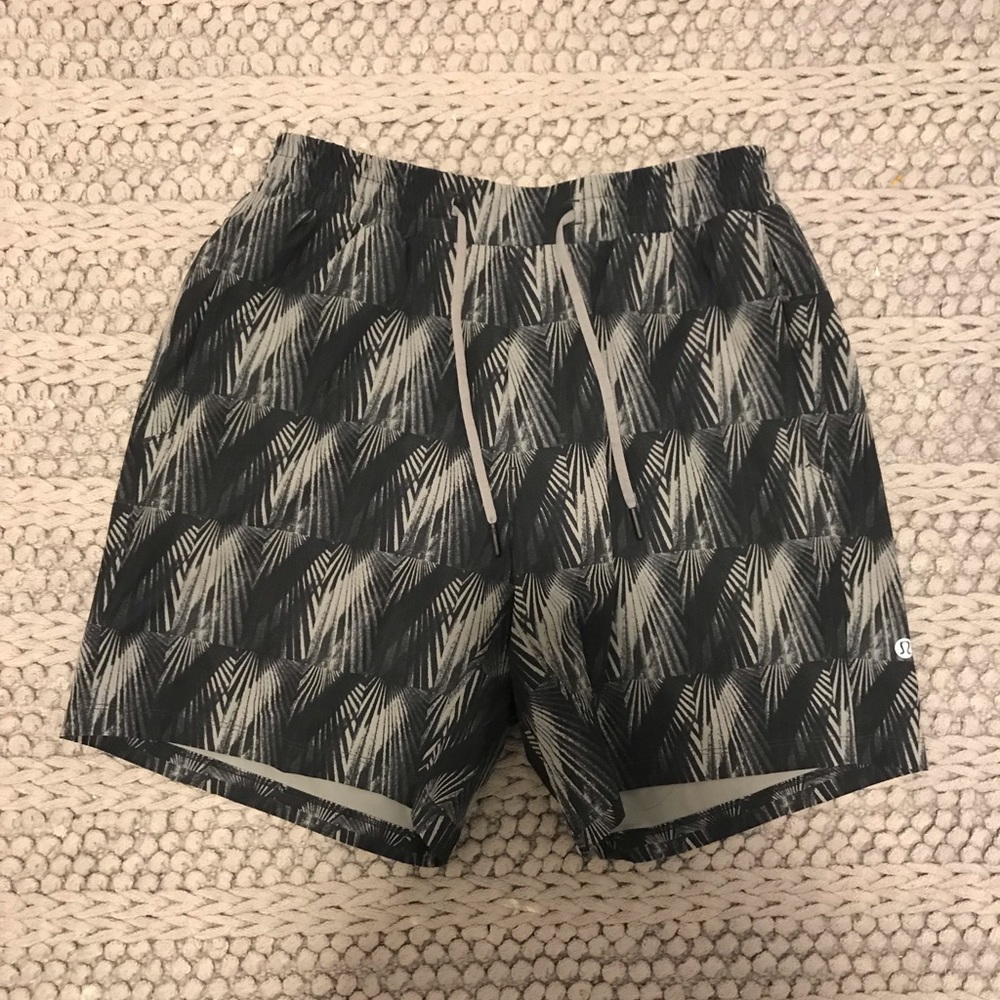 Lululemon swim shorts